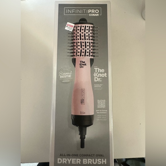 INFINITIPRO BY CONAIR The Knot Dr. All-in-One Travel Friendly Oval Dryer Brush - Picture 4 of 5